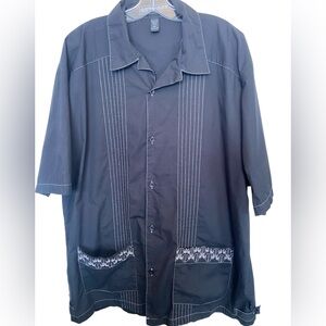 Outkast men’s vintage black with white stitching short sleeve shirt XXL